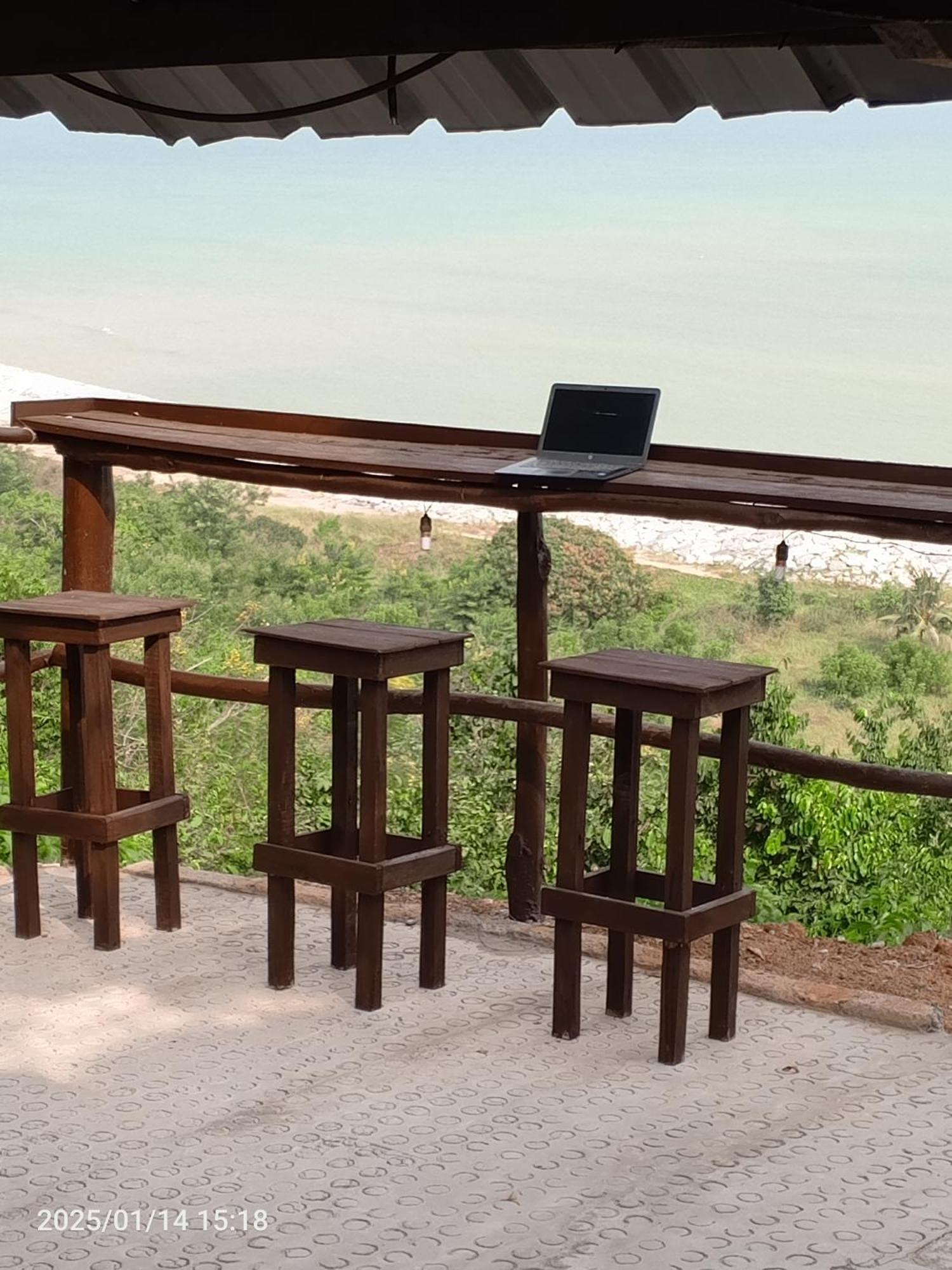 Abuesi Beach Resort Sekondi-Takoradi Екстер'єр фото